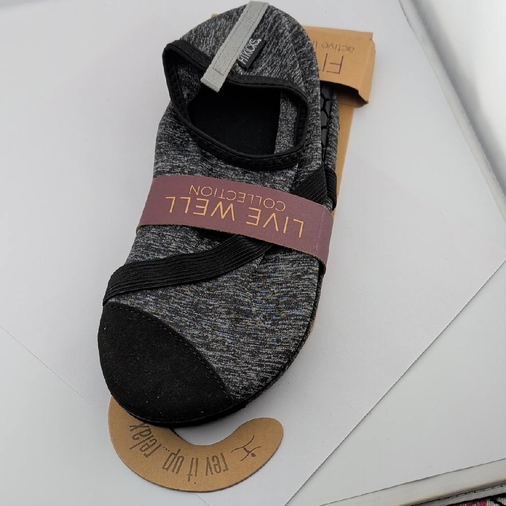Live Well Collection XL Charcoal Gray Slip-On Knit Loafers - Picture 6 of 6